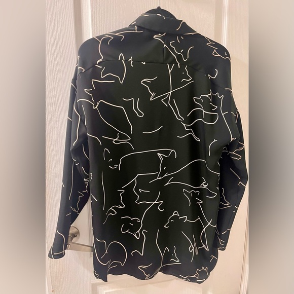 Babaton Abstract Fox Print Blouse - Picture 5 of 5